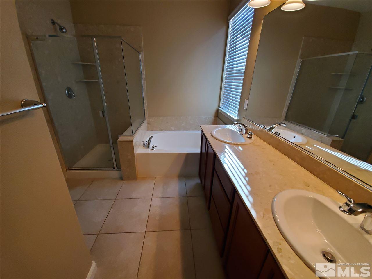 10860 Oakhaven Drive Reno, NV 89521 - Photo 16 of 23 Photo 16