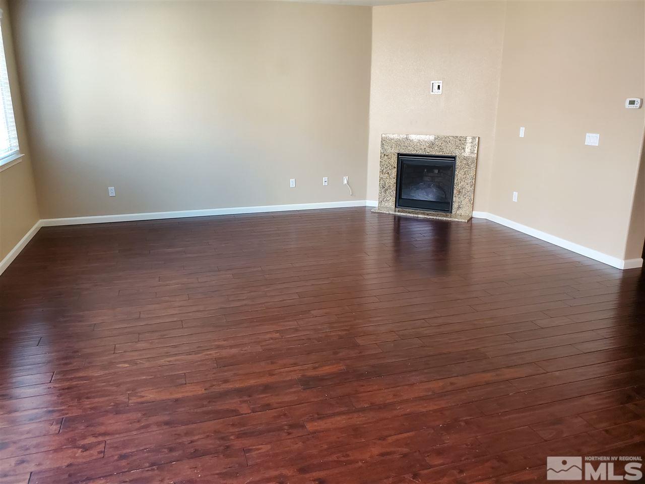 10860 Oakhaven Drive Reno, NV 89521 - Photo 9 of 23 Photo 9