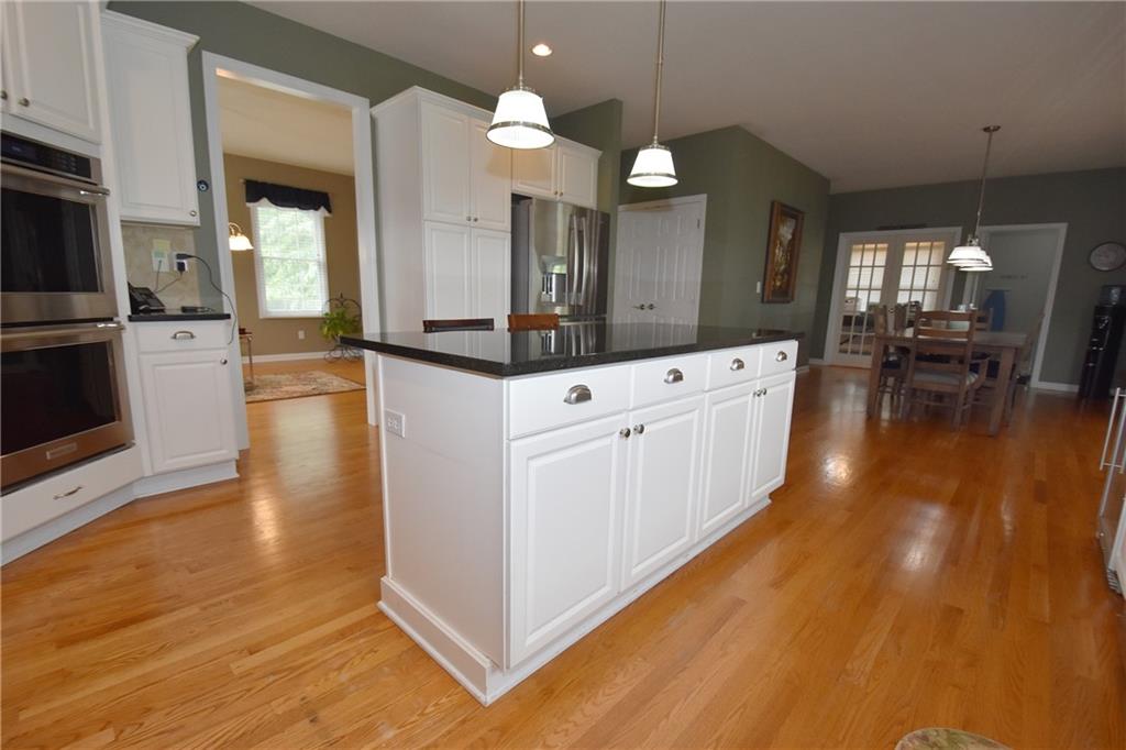 205 Rock Run Road Canonsburg, PA 15317 - Photo 9 of 40 Gallery Image 9
