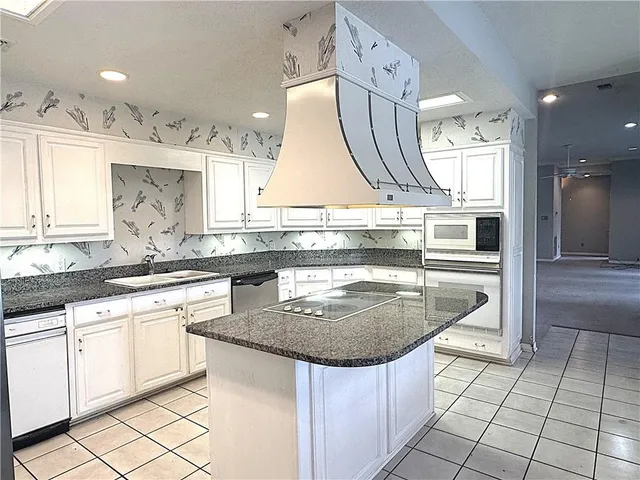 $355,000 | 207 Louis Drive, Folsom, LA 70437