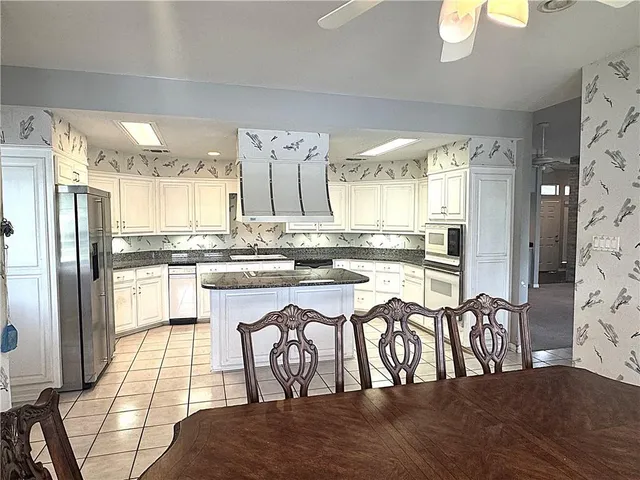 $355,000 | 207 Louis Drive, Folsom, LA 70437