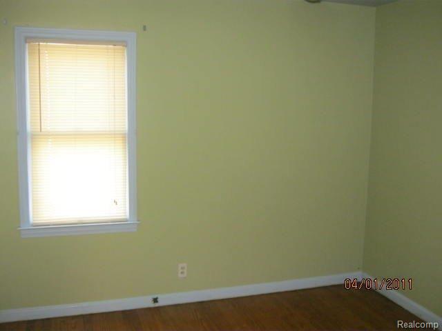3602 Normandy Road Royal Oak, MI 48073 - Photo 7 of 16 Bedroom 2