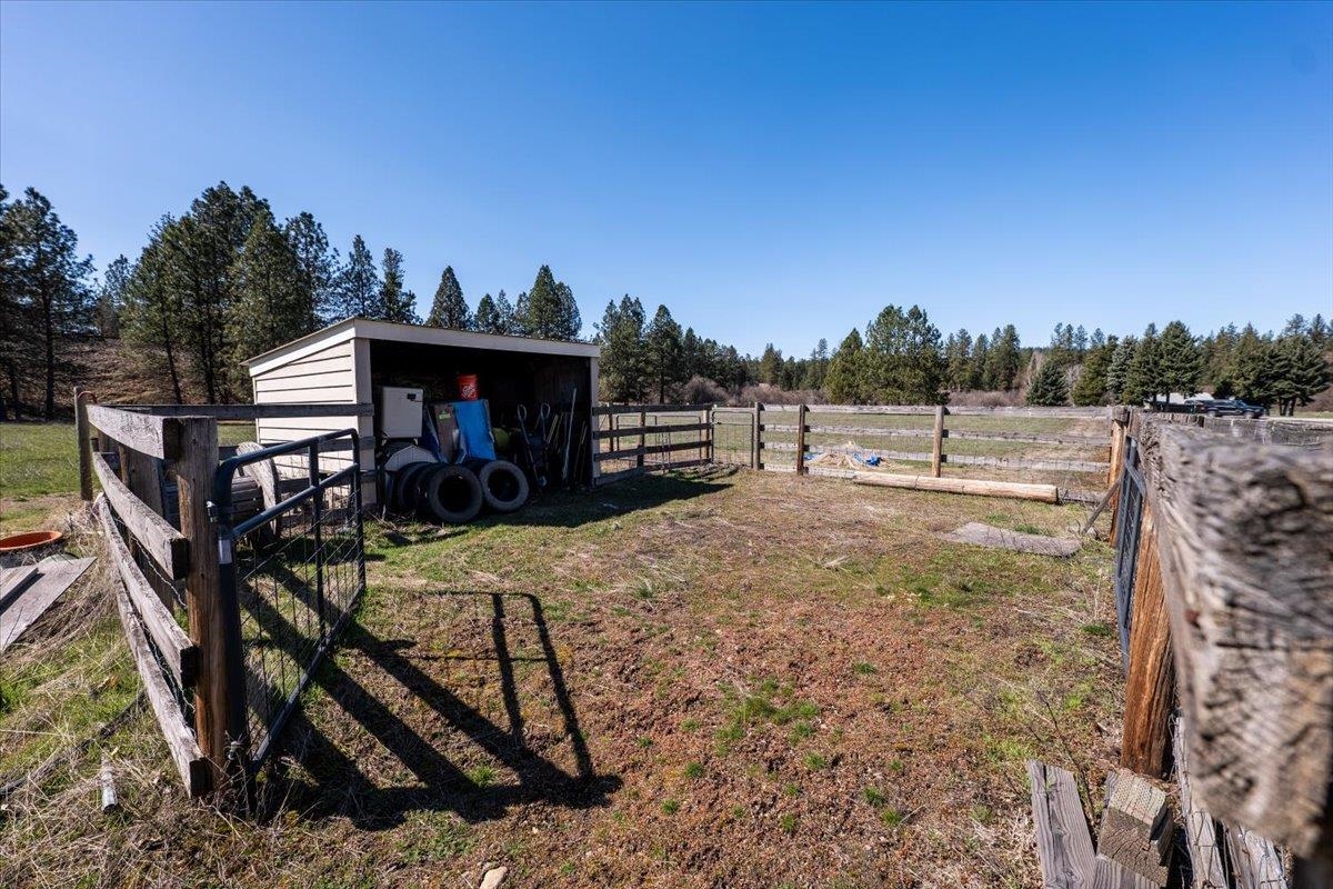 21808 North Little Spokane Drive Colbert, WA 99005 - Photo 45 of 50