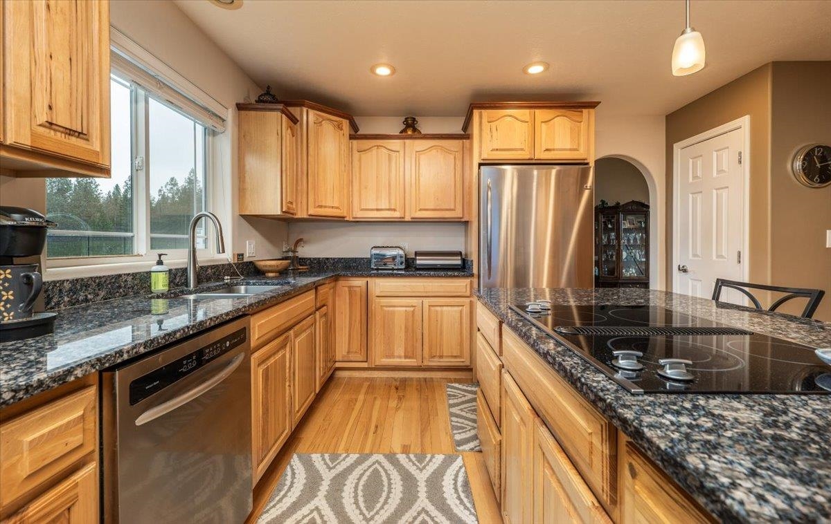 21808 North Little Spokane Drive Colbert, WA 99005 - Photo 9 of 50