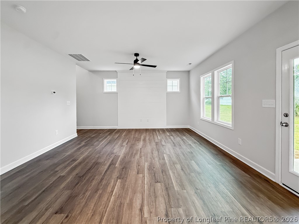 205 4th Street Erwin, NC 28339 - Photo 5 of 26