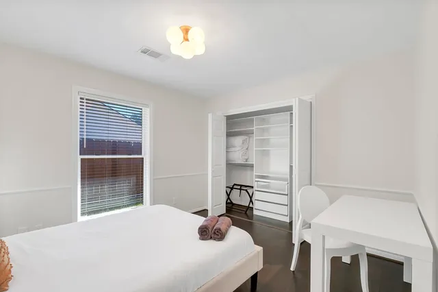 $4,850 | 15309 Glamorgan Drive, Jersey Village, TX 77040