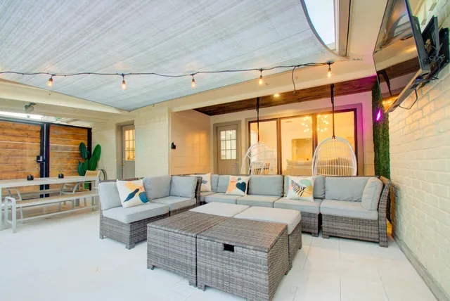 $4,850 | 15309 Glamorgan Drive, Jersey Village, TX 77040