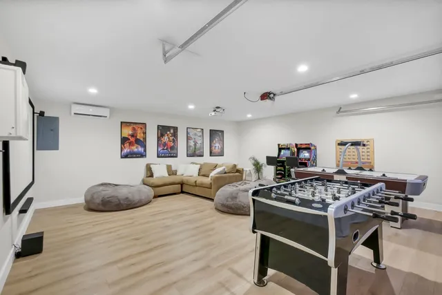 $4,850 | 15309 Glamorgan Drive, Jersey Village, TX 77040