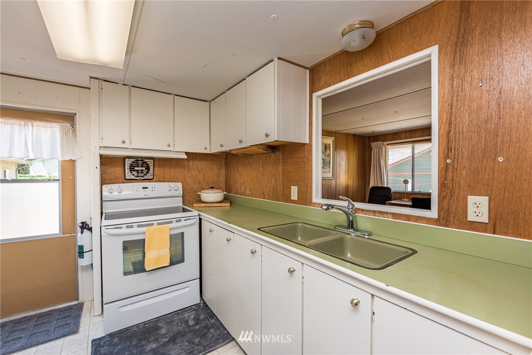 930 Madrona Way Sequim, WA 98382 - Photo 11 of 40 Gallery Image 11