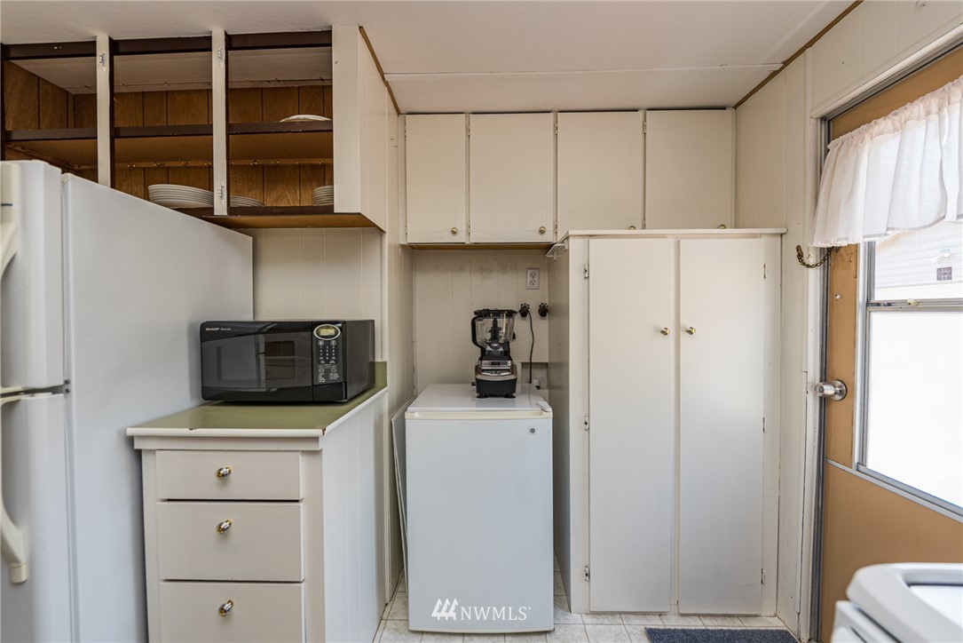 930 Madrona Way Sequim, WA 98382 - Photo 12 of 40 Gallery Image 12