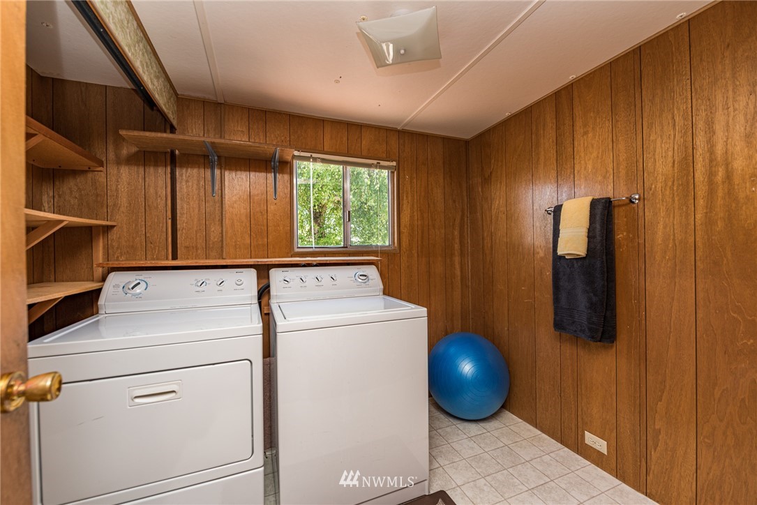 930 Madrona Way Sequim, WA 98382 - Photo 17 of 40 Gallery Image 17