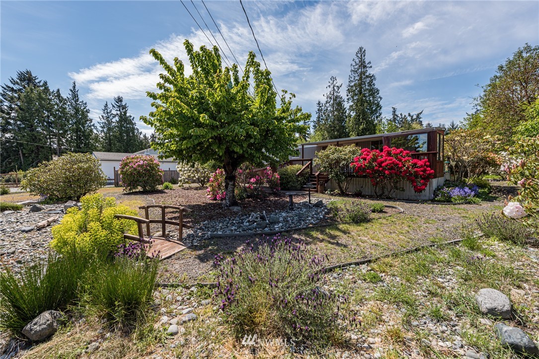 930 Madrona Way Sequim, WA 98382 - Photo 3 of 40 Gallery Image 3