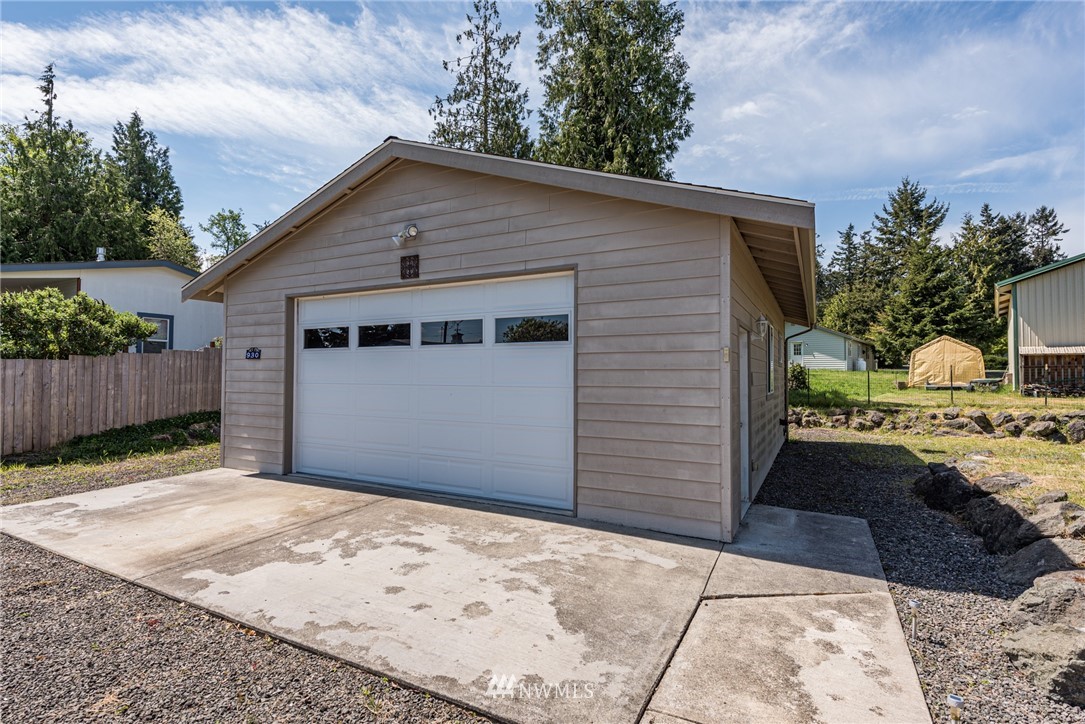 930 Madrona Way Sequim, WA 98382 - Photo 30 of 40 Gallery Image 30