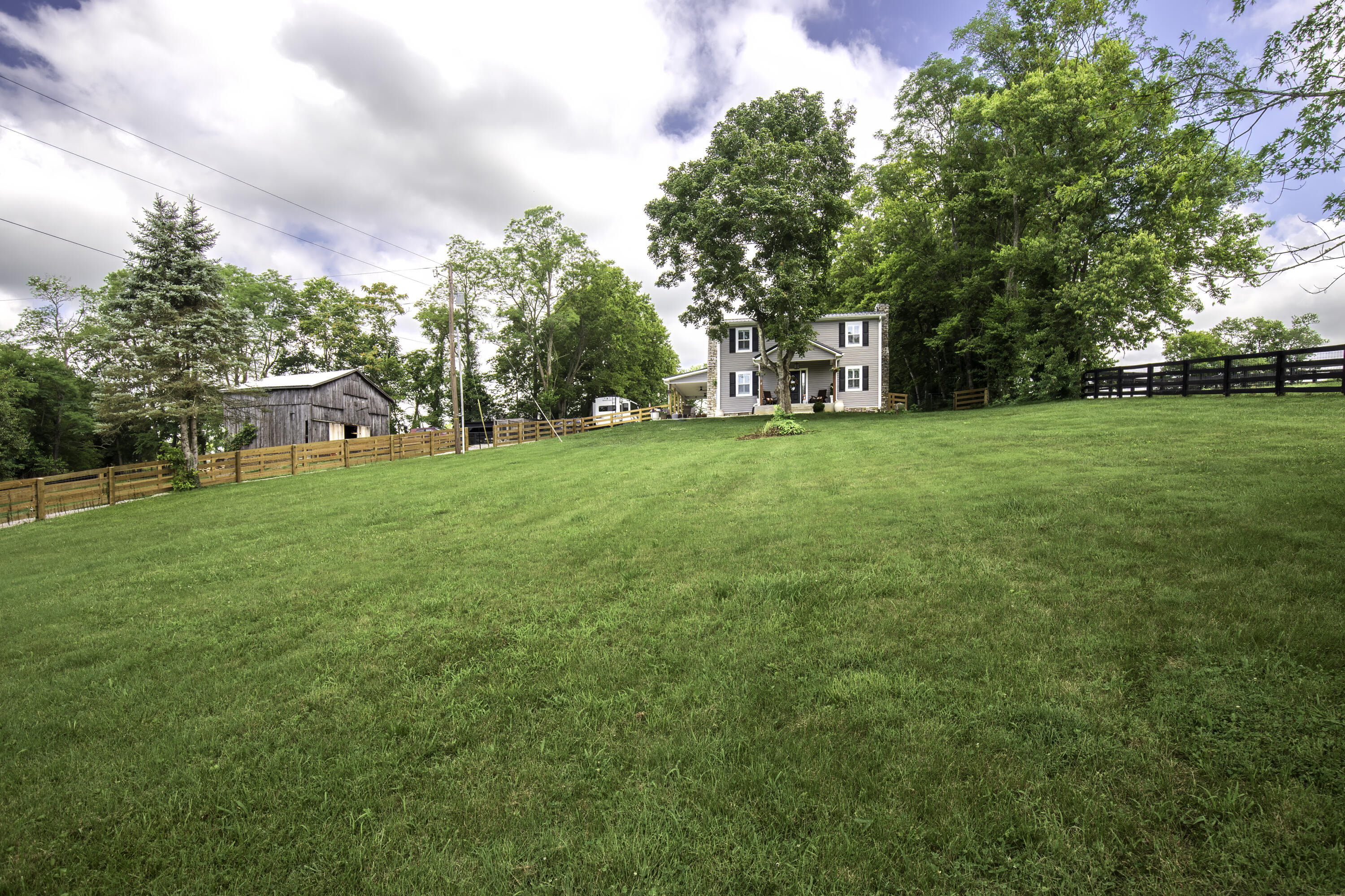 560 Delaney Ferry Road Versailles, KY 40383 - Photo 32 of 32 560 Delaney Ferry 24