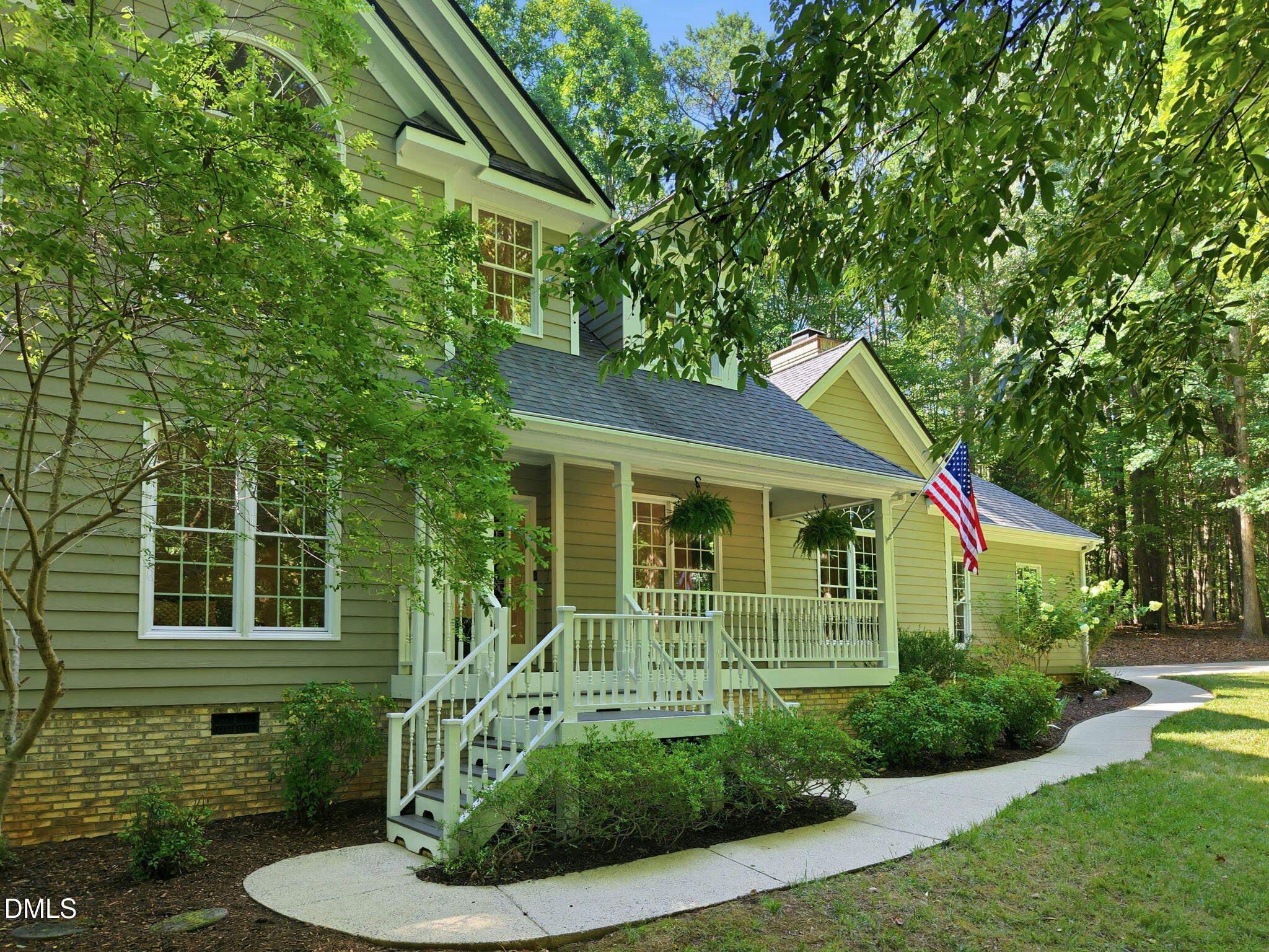 2304 Hideaway Court Raleigh, NC 27613 - Photo 1 of 39 Front