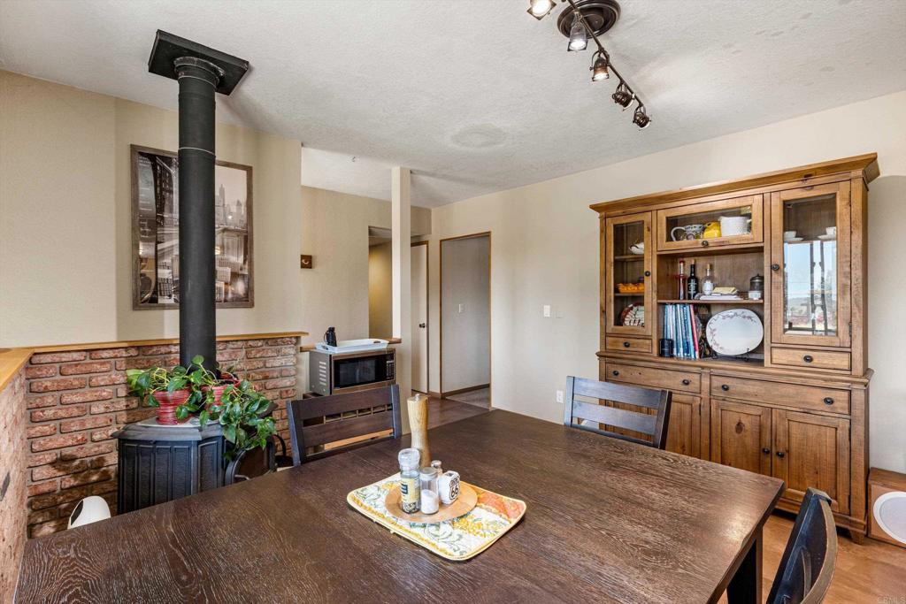 13734 West Oak Glen Road Valley Center, CA 92082 - Photo 9 of 41