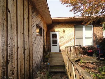380 Erie Road Vermilion, OH 44089 - Photo 1 of 1 Front view