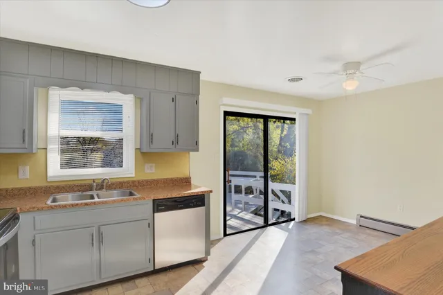 $300,000 | 258 Camp Ground Road, Dillsburg, PA 17019