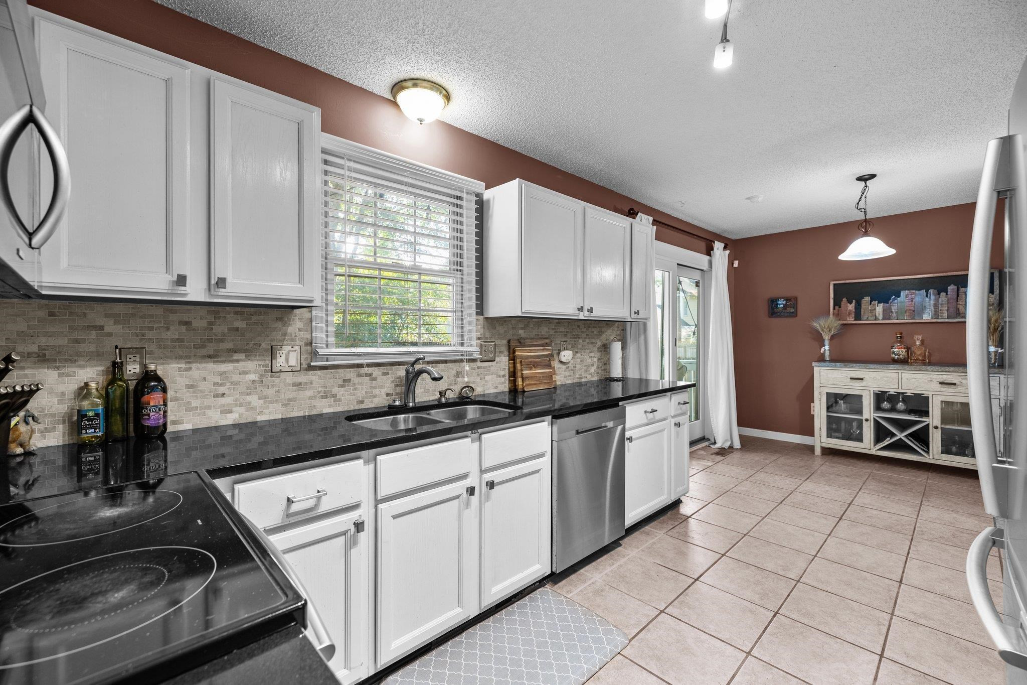 4616 Atterbury Court Raleigh, NC 27604 - Photo 6 of 20 Photo 6