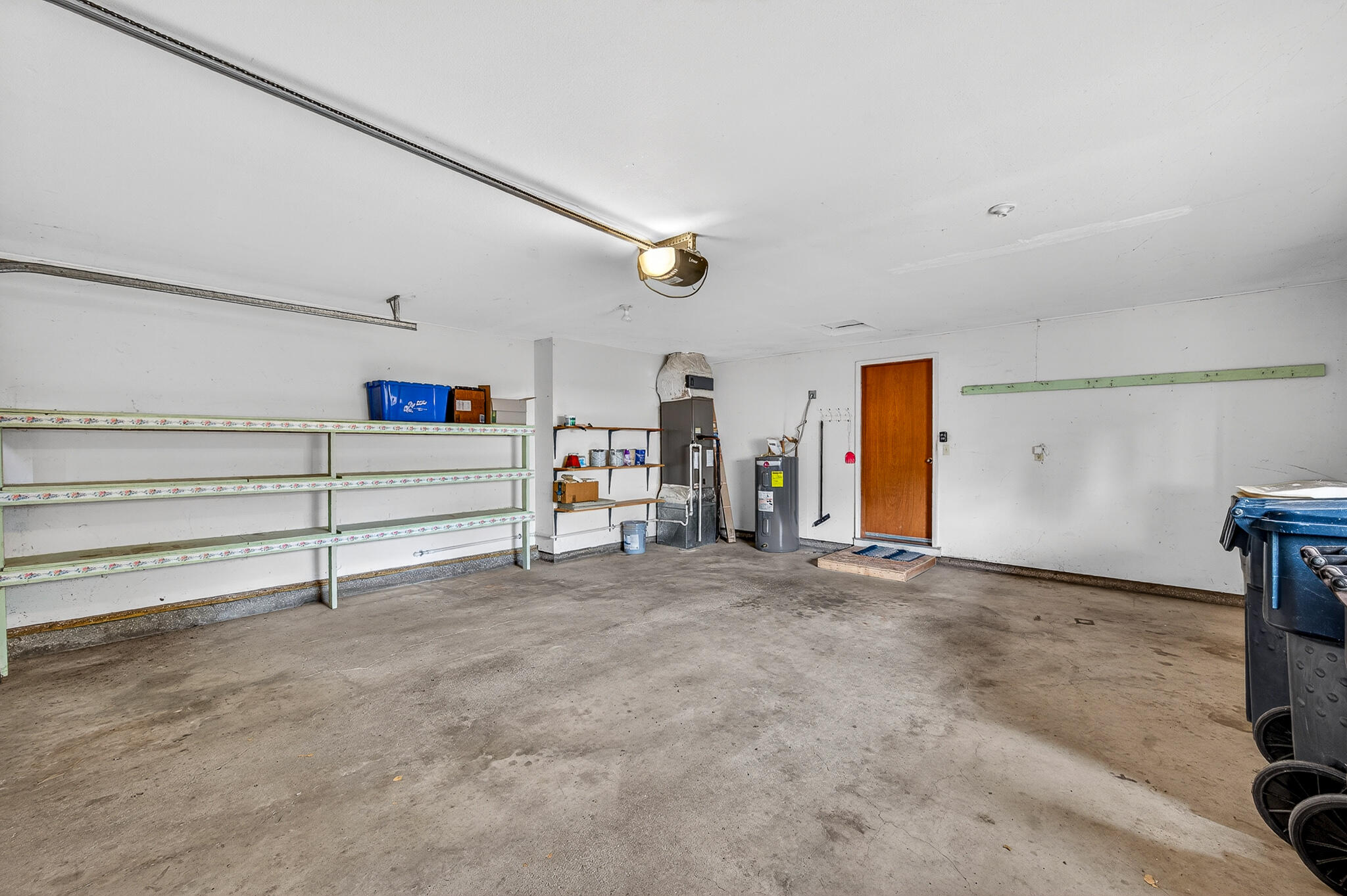 2747 Southwest 23rd Street Redmond, OR 97756 - Photo 35 of 38 MAL_3806