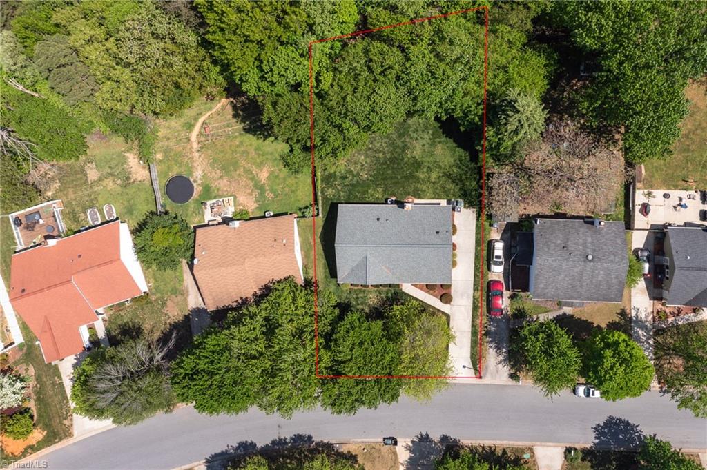 4710 Eagle Rock Road Greensboro, NC 27410 - Photo 29 of 36