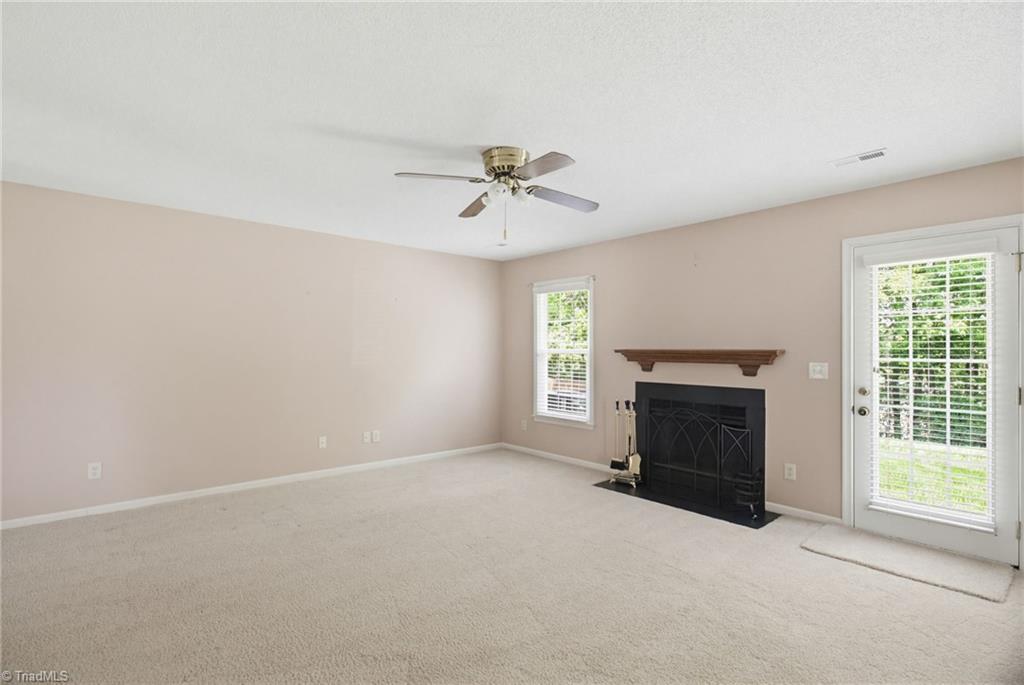 4710 Eagle Rock Road Greensboro, NC 27410 - Photo 7 of 36