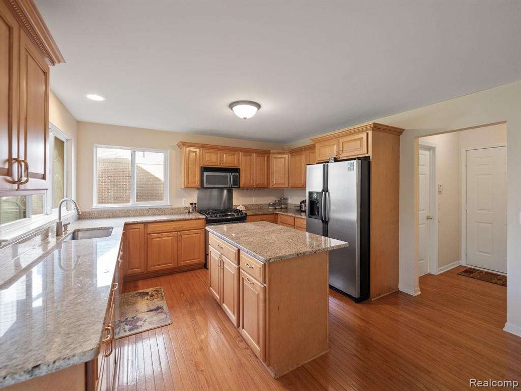 3316 Empire Drive Rochester, MI 48309 - Photo 21 of 52