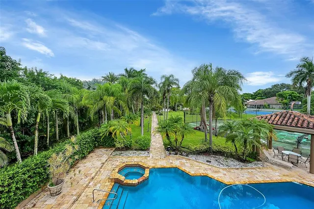 $8,500 | 4200 Coral Hills Drive, Coral Springs, FL 33065