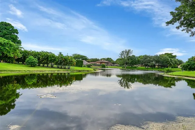 $8,500 | 4200 Coral Hills Drive, Coral Springs, FL 33065