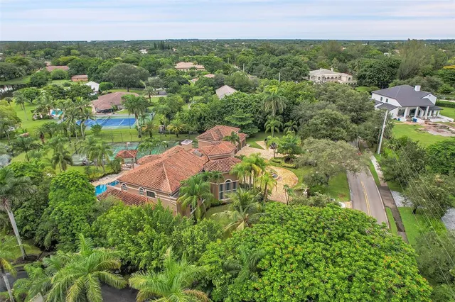 $8,500 | 4200 Coral Hills Drive, Coral Springs, FL 33065