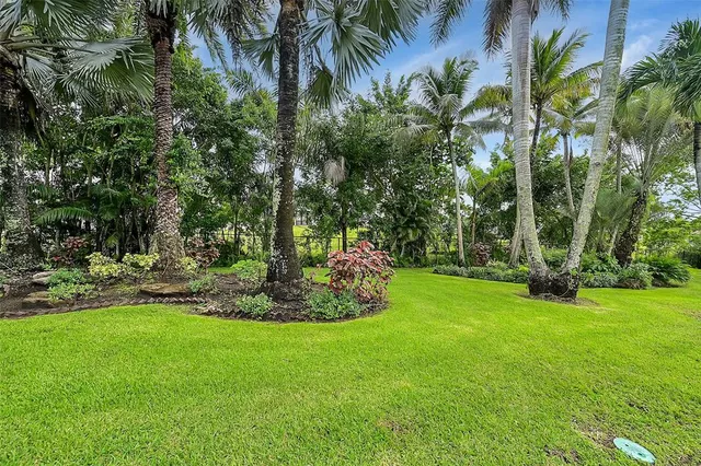 $8,500 | 4200 Coral Hills Drive, Coral Springs, FL 33065