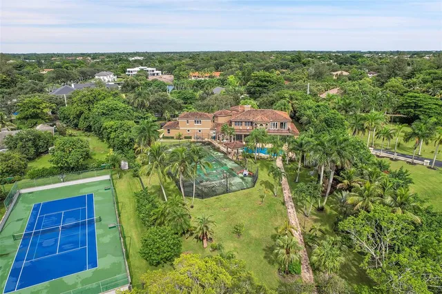 $8,500 | 4200 Coral Hills Drive, Coral Springs, FL 33065