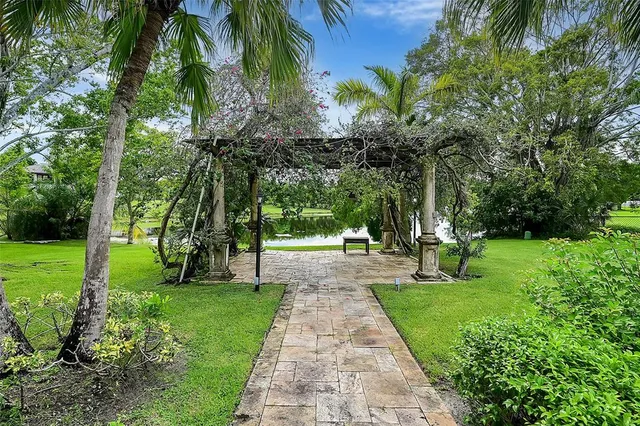 $8,500 | 4200 Coral Hills Drive, Coral Springs, FL 33065