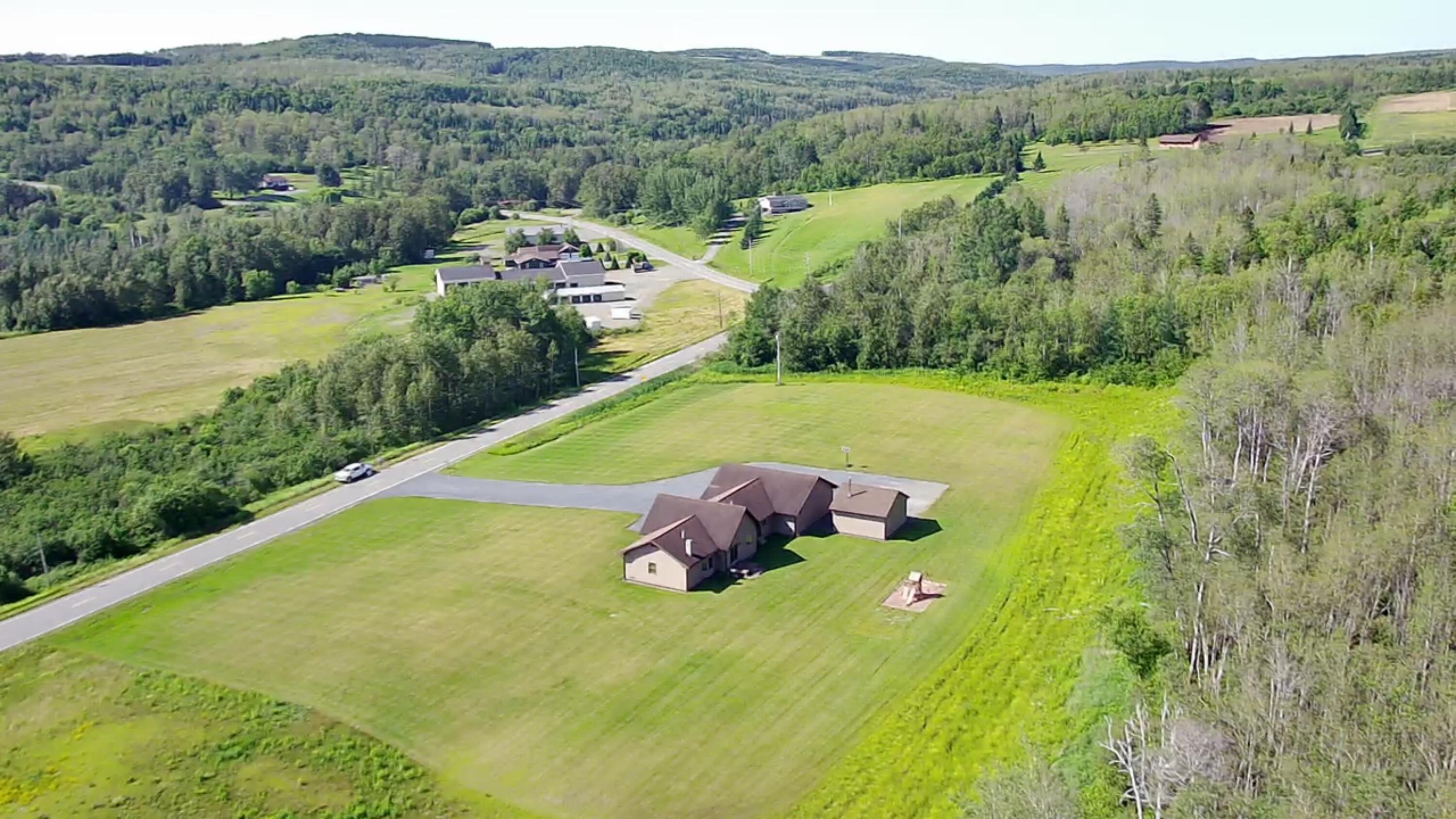 422 Champlain Street Van Buren, ME 04785 - Photo 14 of 100 IMG_0460