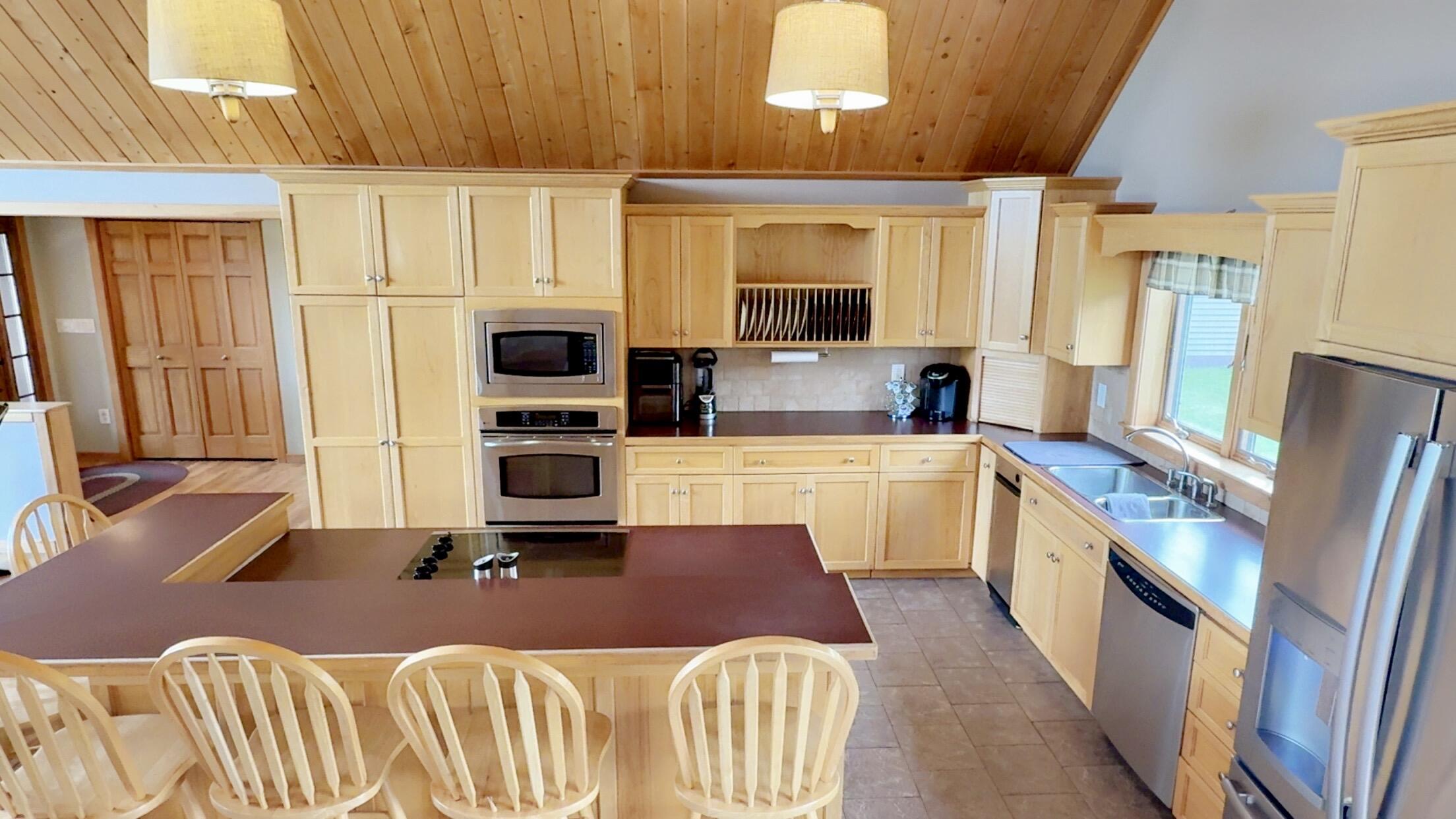 422 Champlain Street Van Buren, ME 04785 - Photo 31 of 100 IMG_1748