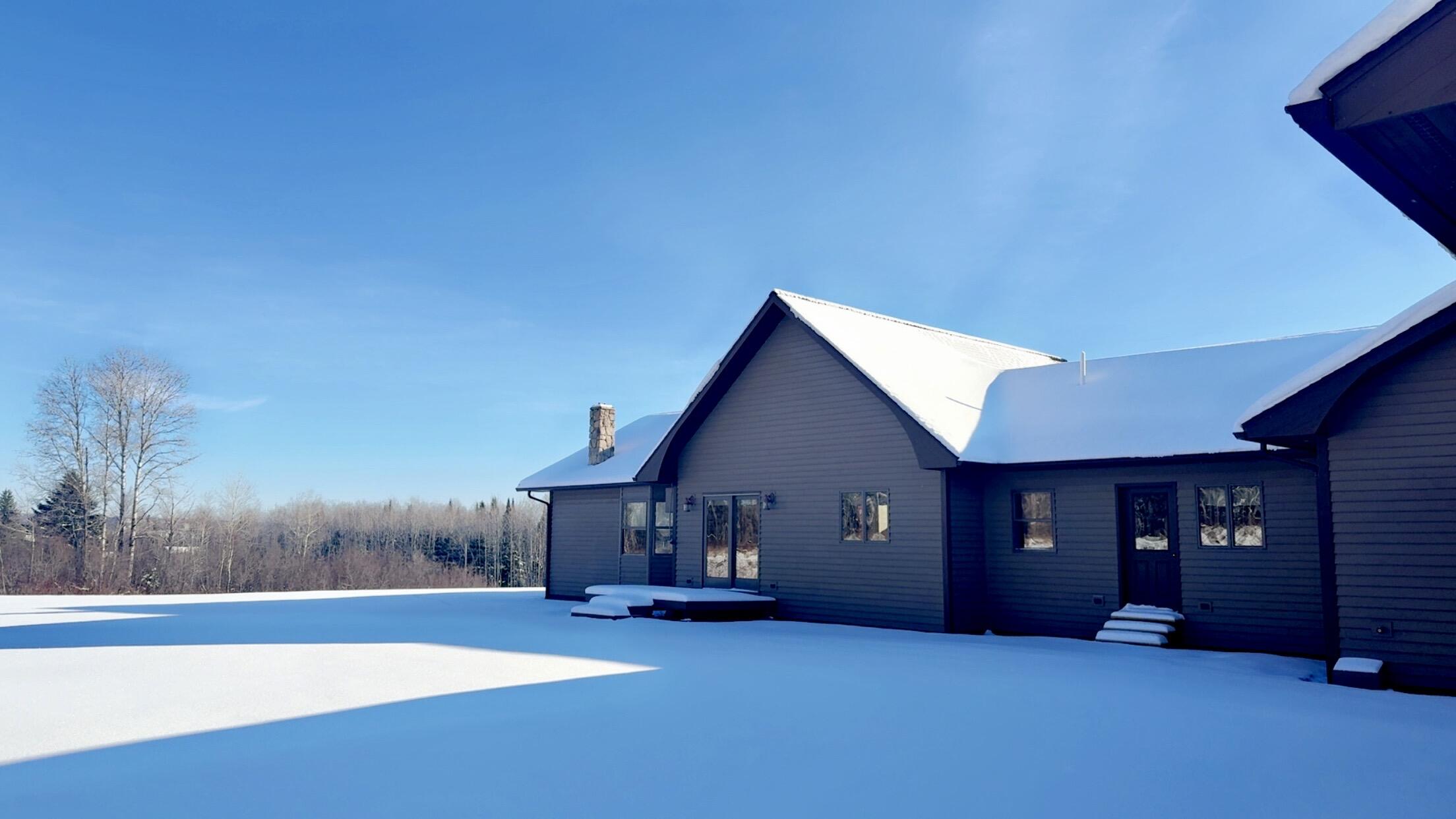 422 Champlain Street Van Buren, ME 04785 - Photo 5 of 100 IMG_3798