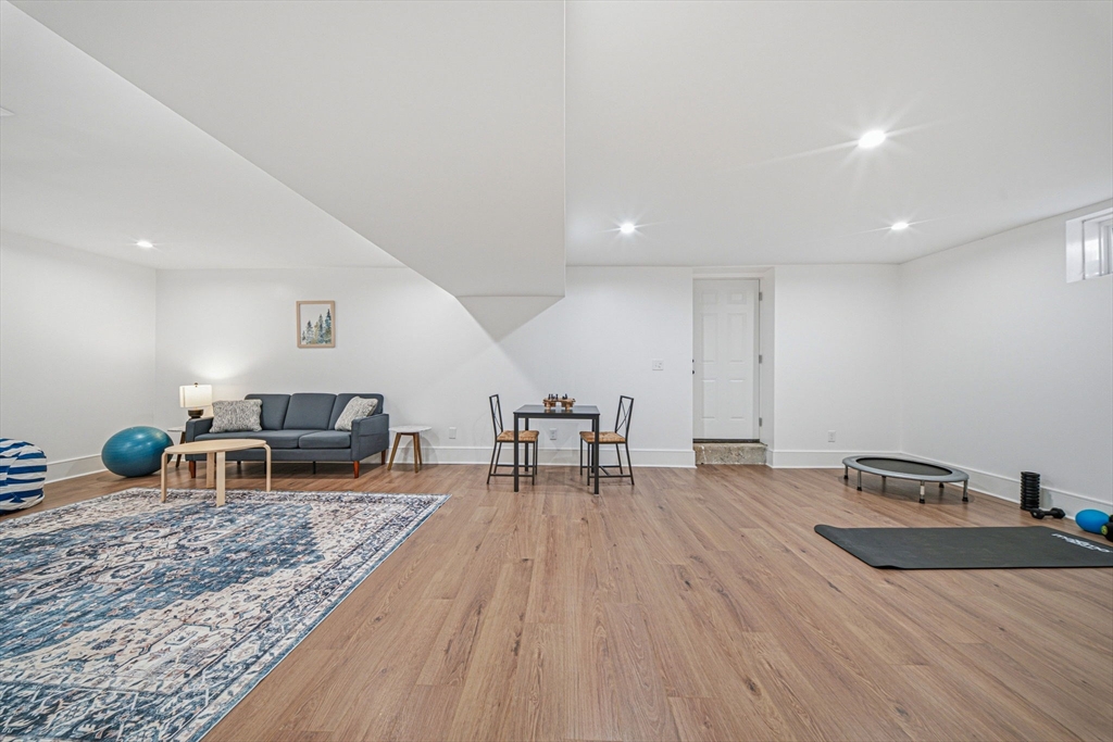 62 Claybrook Road Dover, MA 02030 - Photo 31 of 41