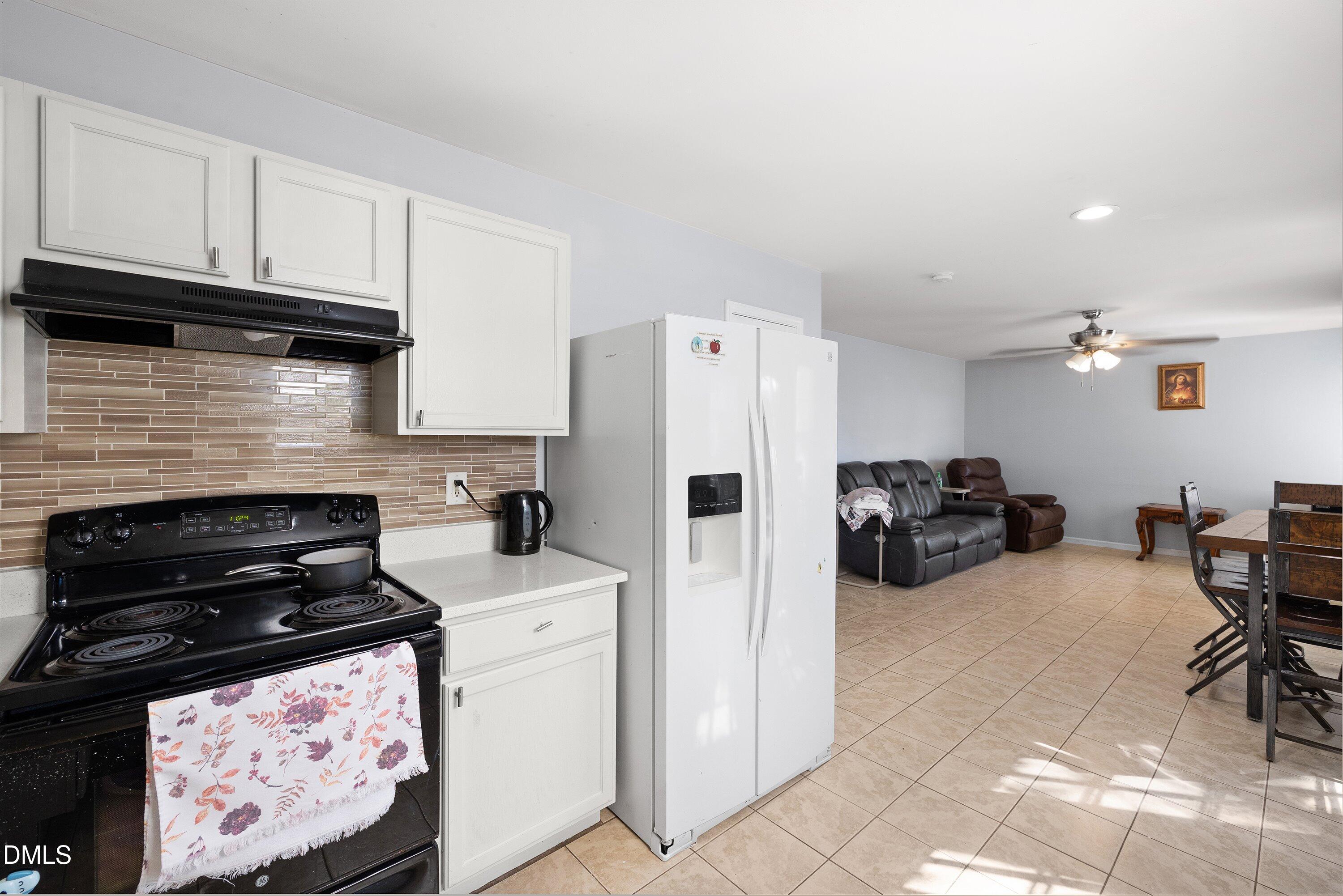 4018 Rothfield Lane Raleigh, NC 27616 - Photo 12 of 44 Kitchen