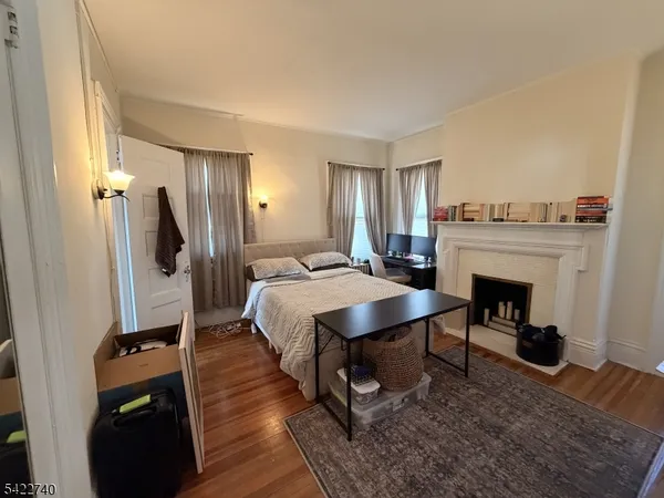 $1,995 | 2 Prospect Avenue, Unit 3, Montclair, NJ 07042