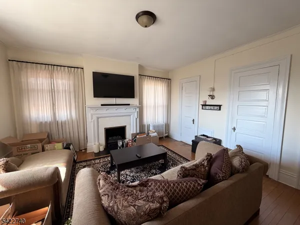 $1,995 | 2 Prospect Avenue, Unit 3, Montclair, NJ 07042