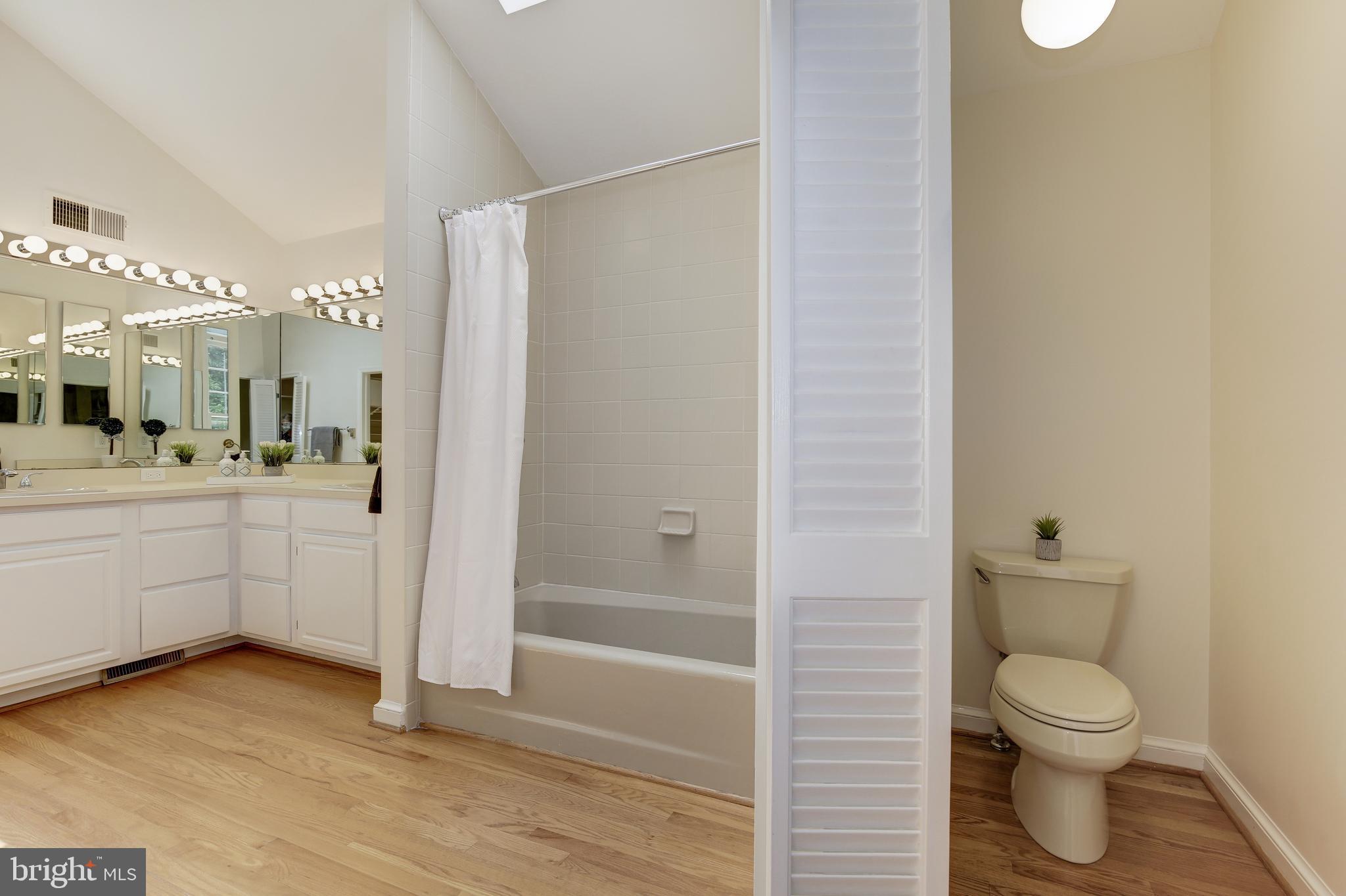 4610 Tournay Road Bethesda, MD 20816 - Photo 40 of 82 Primary Bathroom