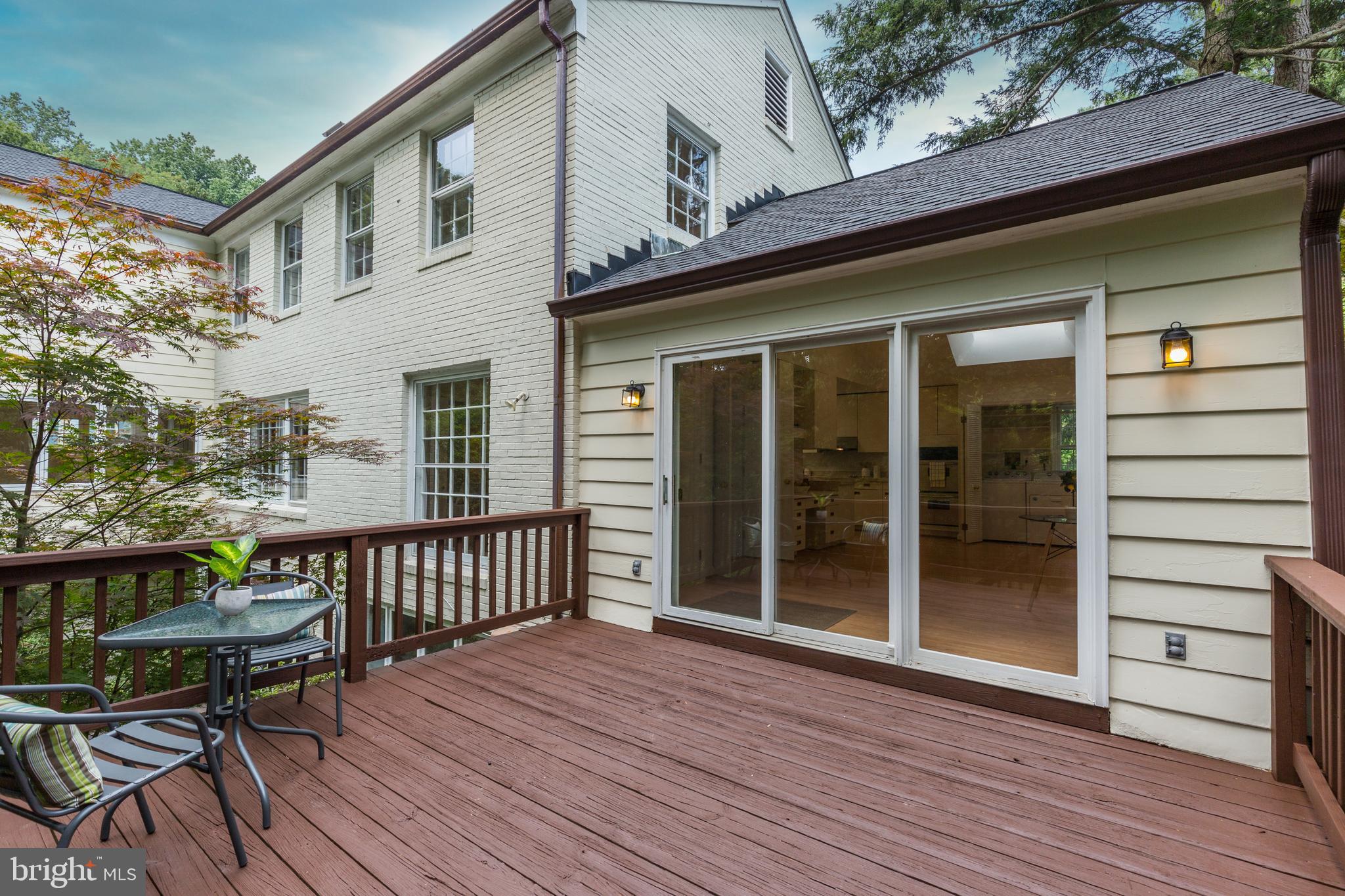 4610 Tournay Road Bethesda, MD 20816 - Photo 69 of 82 Back Deck