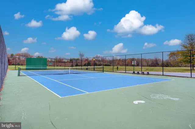 a view of a tennis court