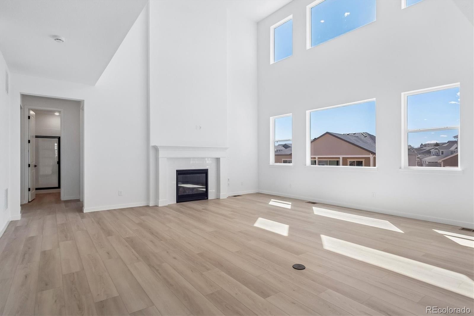 2536 West Bitterroot Place Highlands Ranch, CO 80129 - Photo 11 of 33 Gallery Image 11