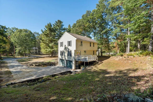 $589,900 | 16 Captain Danforth Lane, Amherst, NH 03031