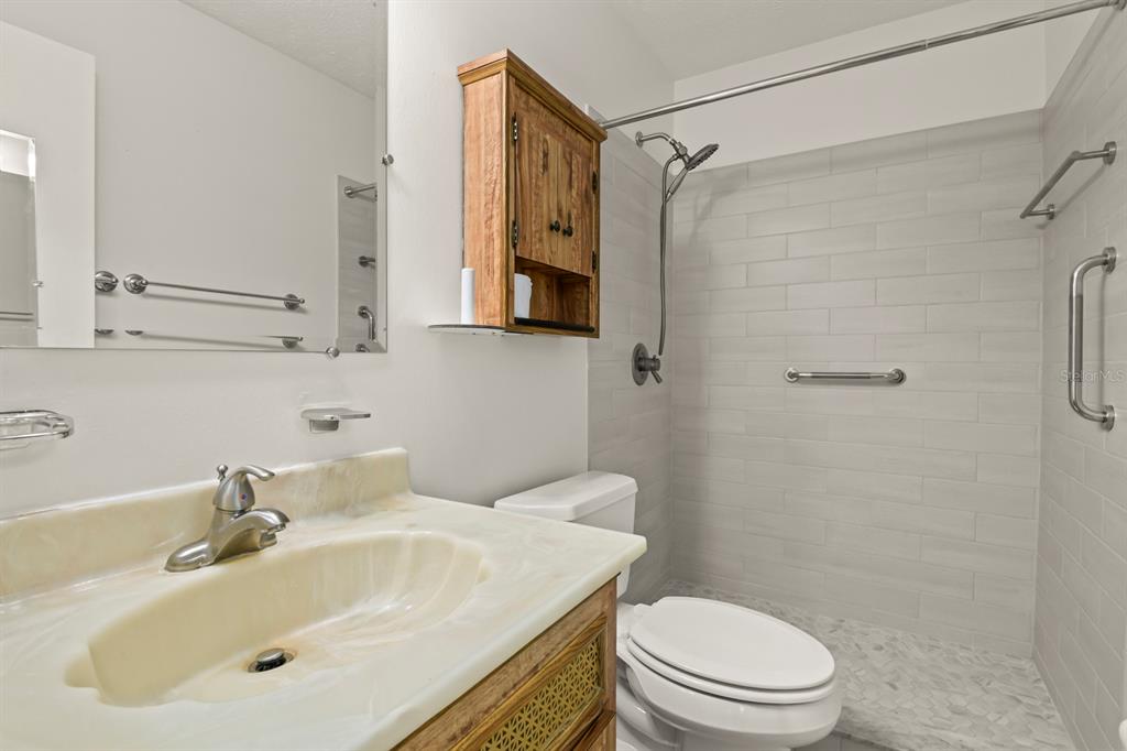 11403 Fillmore Avenue Seffner, FL 33584 - Photo 19 of 33