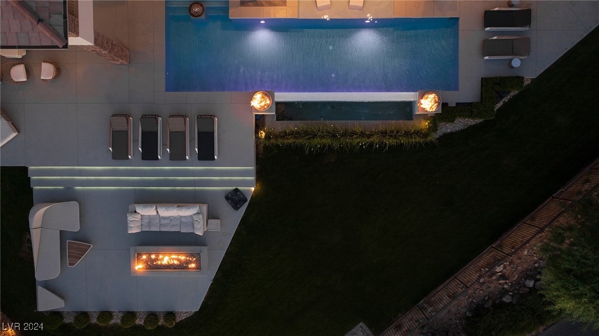 633 St Croix Street Henderson, NV 89012 - Photo 3 of 68 Aerial