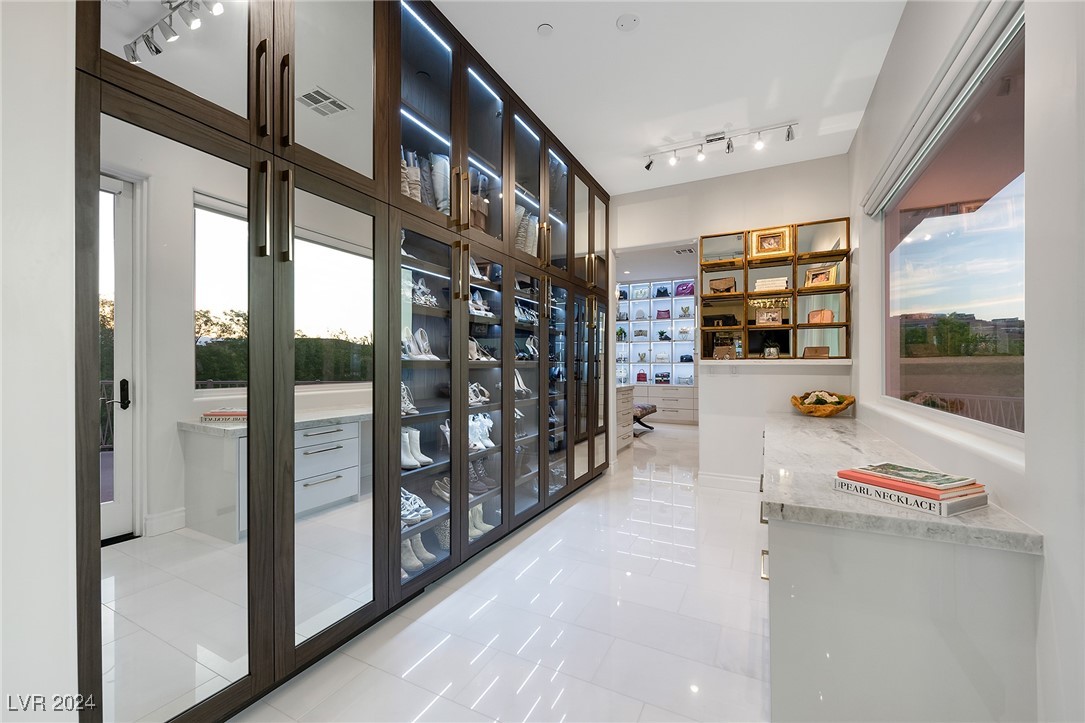 633 St Croix Street Henderson, NV 89012 - Photo 33 of 68 Master closet