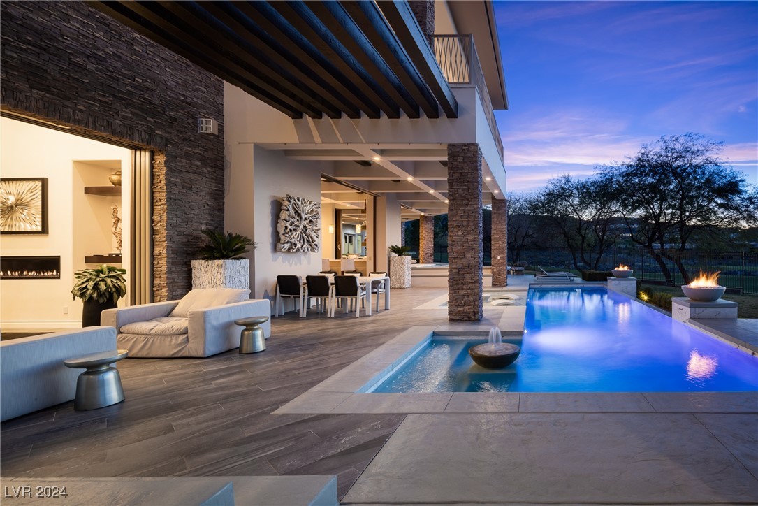 633 St Croix Street Henderson, NV 89012 - Photo 56 of 68 Rear exterior / swimming pool