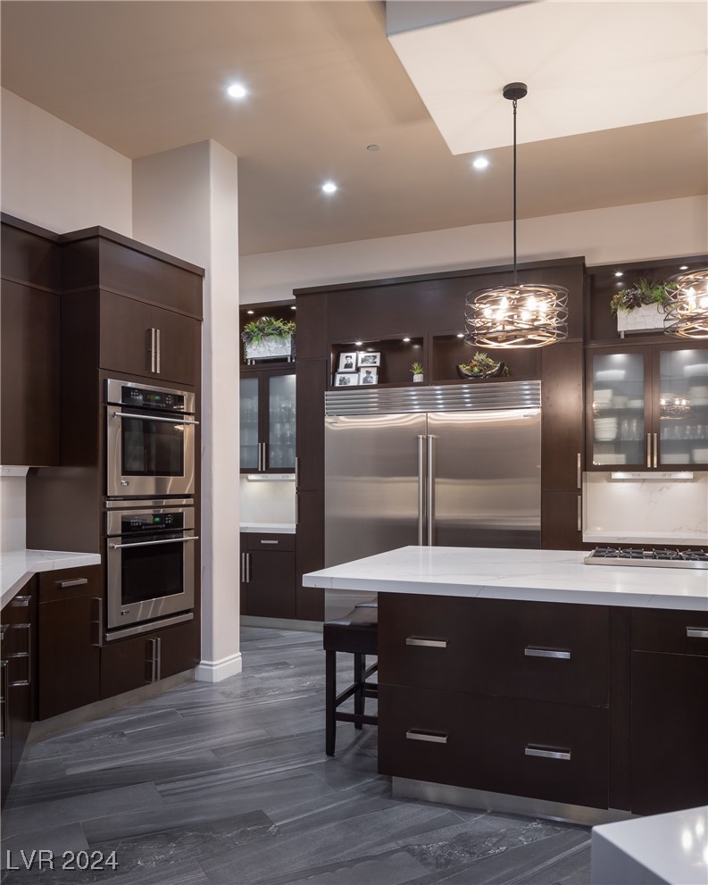 633 St Croix Street Henderson, NV 89012 - Photo 9 of 68 Kitchen